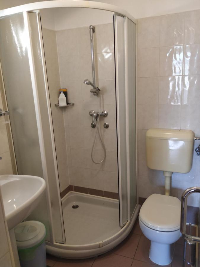 Accomodation Pertout Nova Gorica Exterior foto